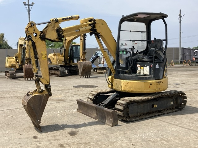 PC30UU-6