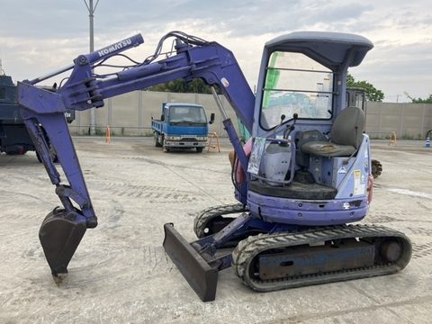 PC28UU-2E