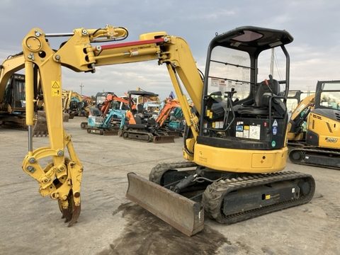 PC30UU-6