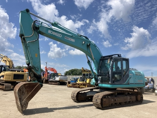 SK200-9