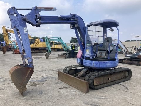 PC58UU-3E0