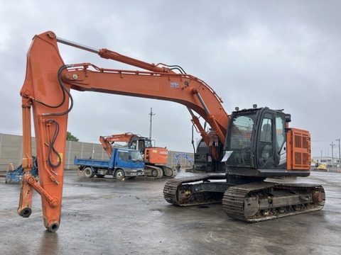 ZX225USRLC-6
