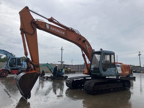 EX200-3
