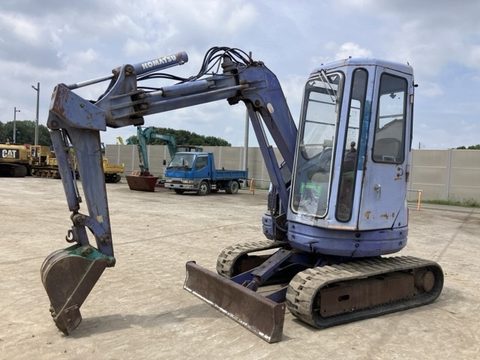 PC28UU-2E