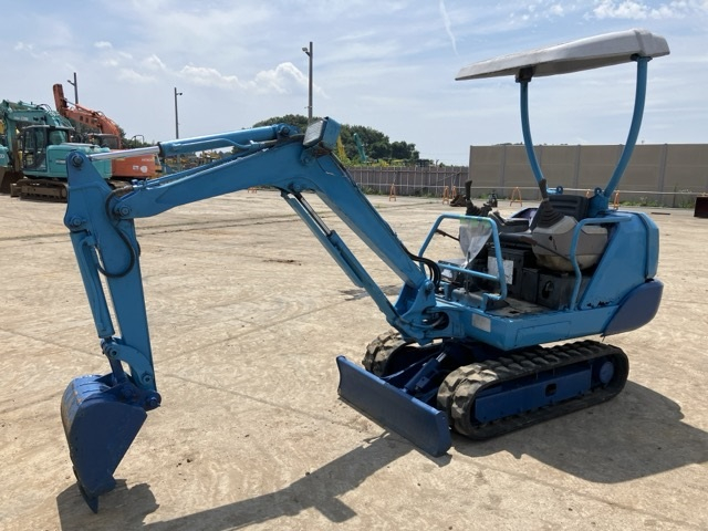 AX12