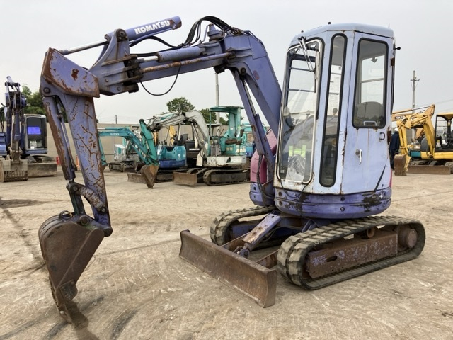 PC28UU-2E