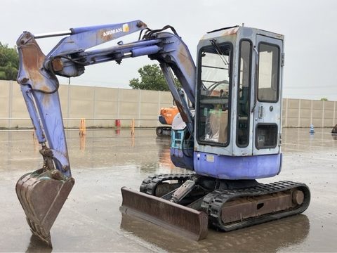 AX30UR-2