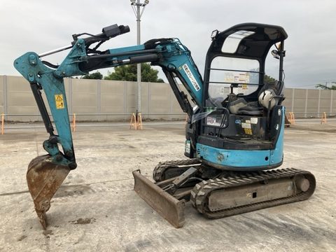 AX30UR-6B