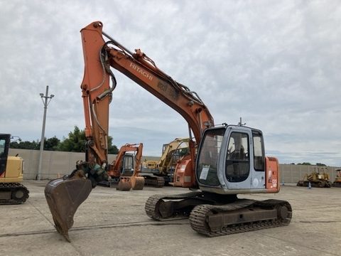 EX135USR