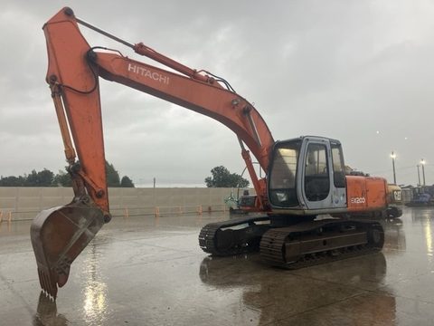 EX200-5Z