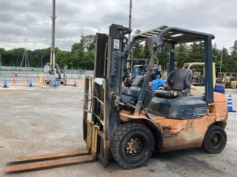 02-7FD25