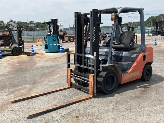 02-8FD25