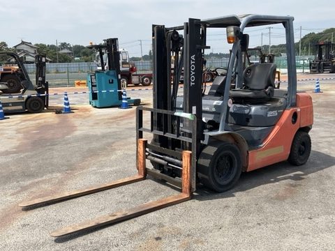 02-8FD25