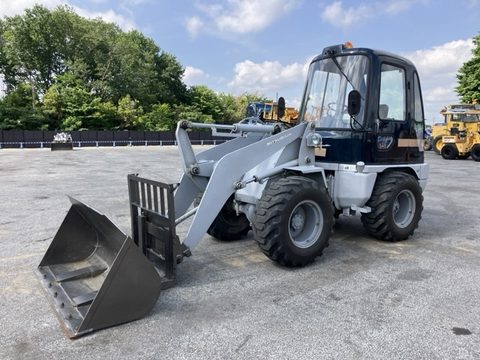 WS410